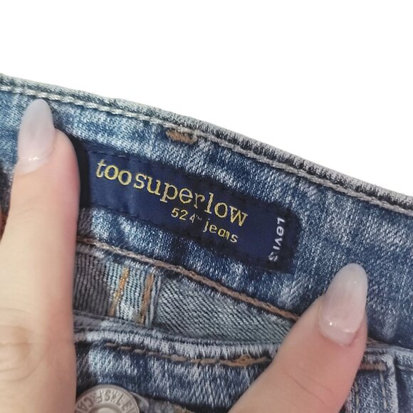 Levi's 524 Too Superlow Medium Denim Jeans For Women Flare wide leg low rise - Picture 4 of 4